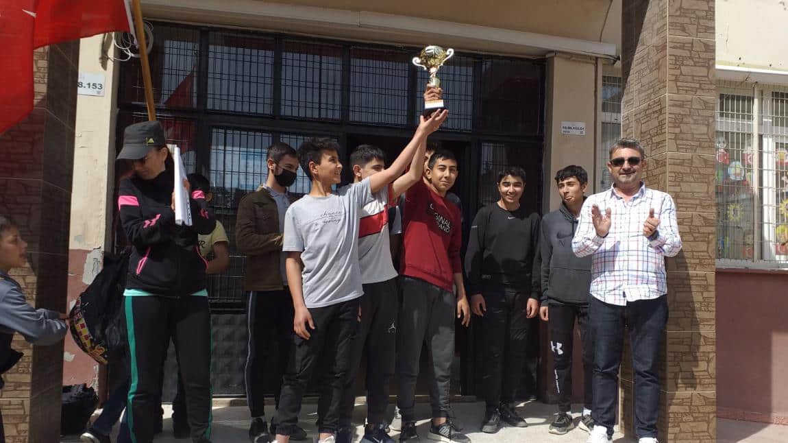 23 Nisan Ulusal Egemenlik ve Çocuk Bayramı spor yarışmalarında ilçe 1.si olduk.